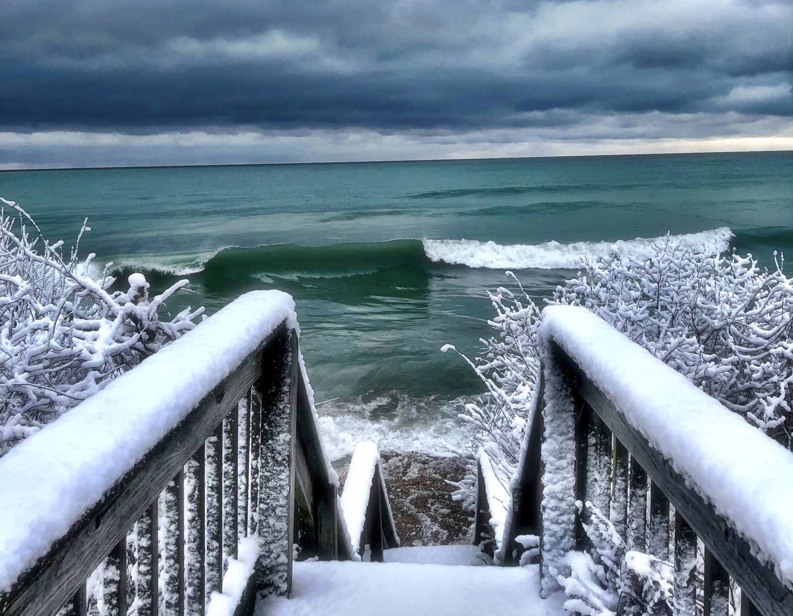 Dancing Waves